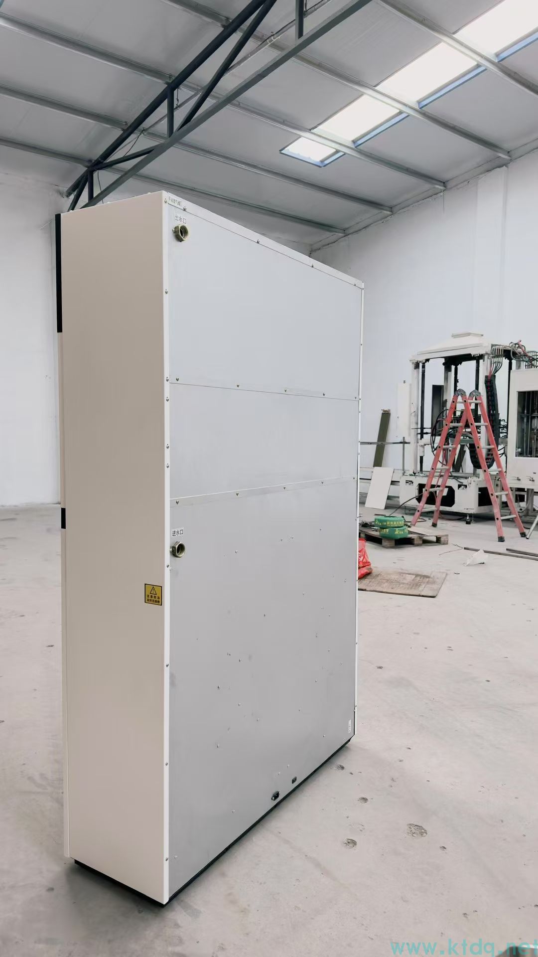 厂家供应大型10匹商用水空调 冷暖两用水冷空调井水柜机(图3)